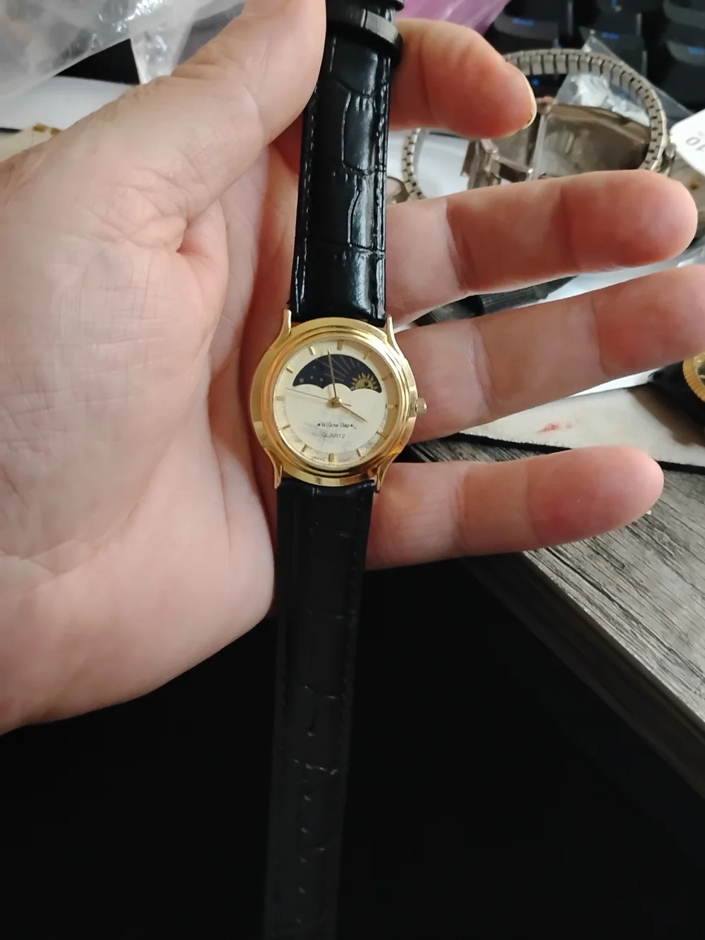 Willow Bay Gold-Tone Quartz Watch with Black Leather Strap